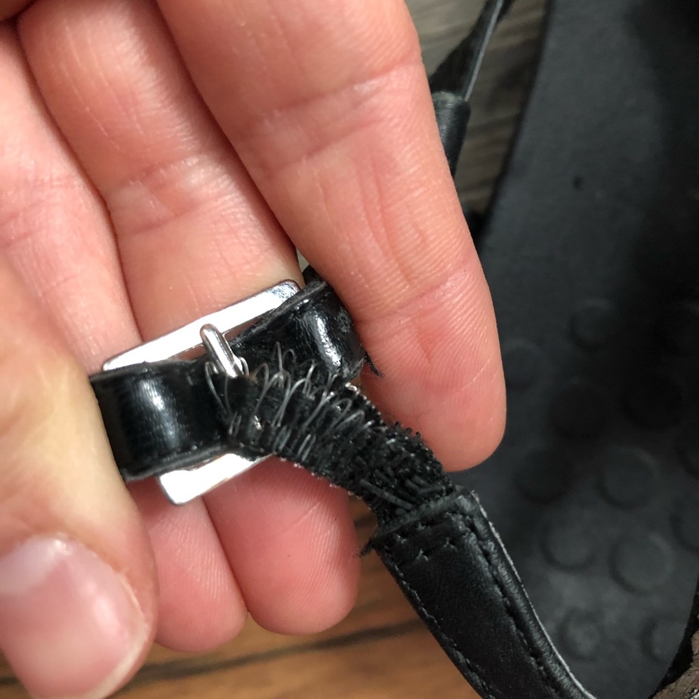 Vionic Black Sandals- size 8- used - Picture 5 of 5